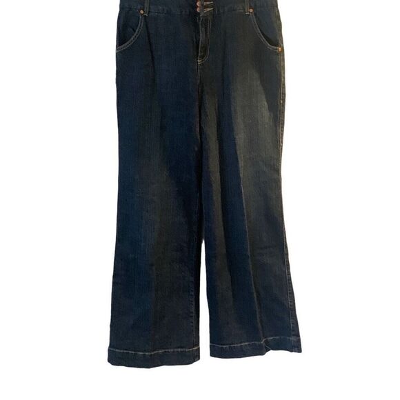 Pre Owned Women’s Style & Co Jeans 3 Button Sz 10 Flared Wide Leg Hippie Vibe - Picture 1 of 15